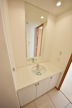 ストーリア赤坂の物件内観写真